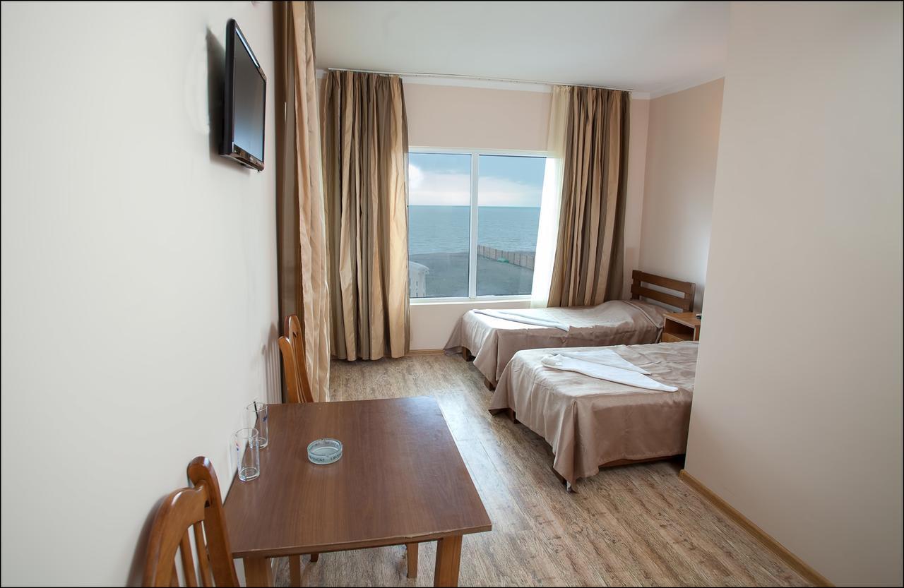 Hotel Premium อูเรคี ภายนอก รูปภาพ